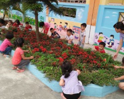 Công đoàn kiểm toán nhà nước thăm và tặng quà xây dựng phòng học trường PTDTBT - THCS Phì Nhừ huyện Điện Biên Đông