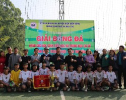 Phòng Giáo dục và Đào tạo huyện Điện Biên Đông  tổ chức bồi dưỡng, tập huấn, phát triển môn Pickleball
